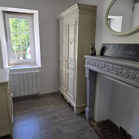 De Charme Pour 3 Pers à Avec Jardin Privatif - Fr-1-489-581